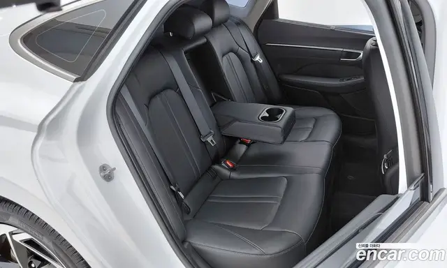 Hyundai Sonata 2023 1.6 автомат (гидро), миниатюра 11 Hyundai Sonata 2023 1.6 автомат (гидро), миниатюра 11
