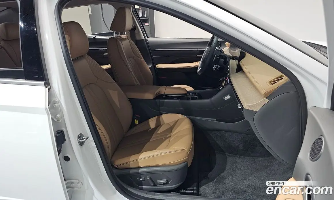 Hyundai Sonata 2024 1.6 автомат (гидро), фото 12 Hyundai Sonata 2024 1.6 автомат (гидро), фото 12