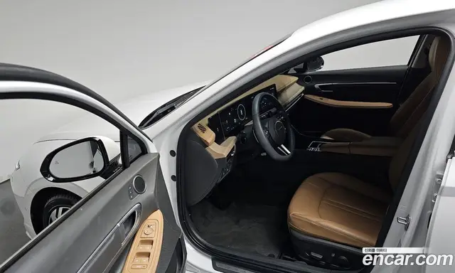 Hyundai Sonata 2024 1.6 автомат (гидро), миниатюра 10 Hyundai Sonata 2024 1.6 автомат (гидро), миниатюра 10