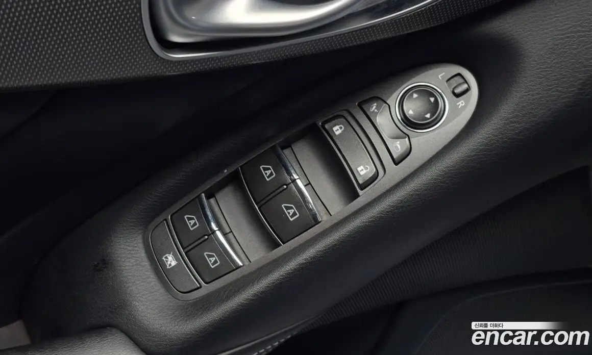 Infiniti Q50 2015 3.5 автомат (гидро), фото 15