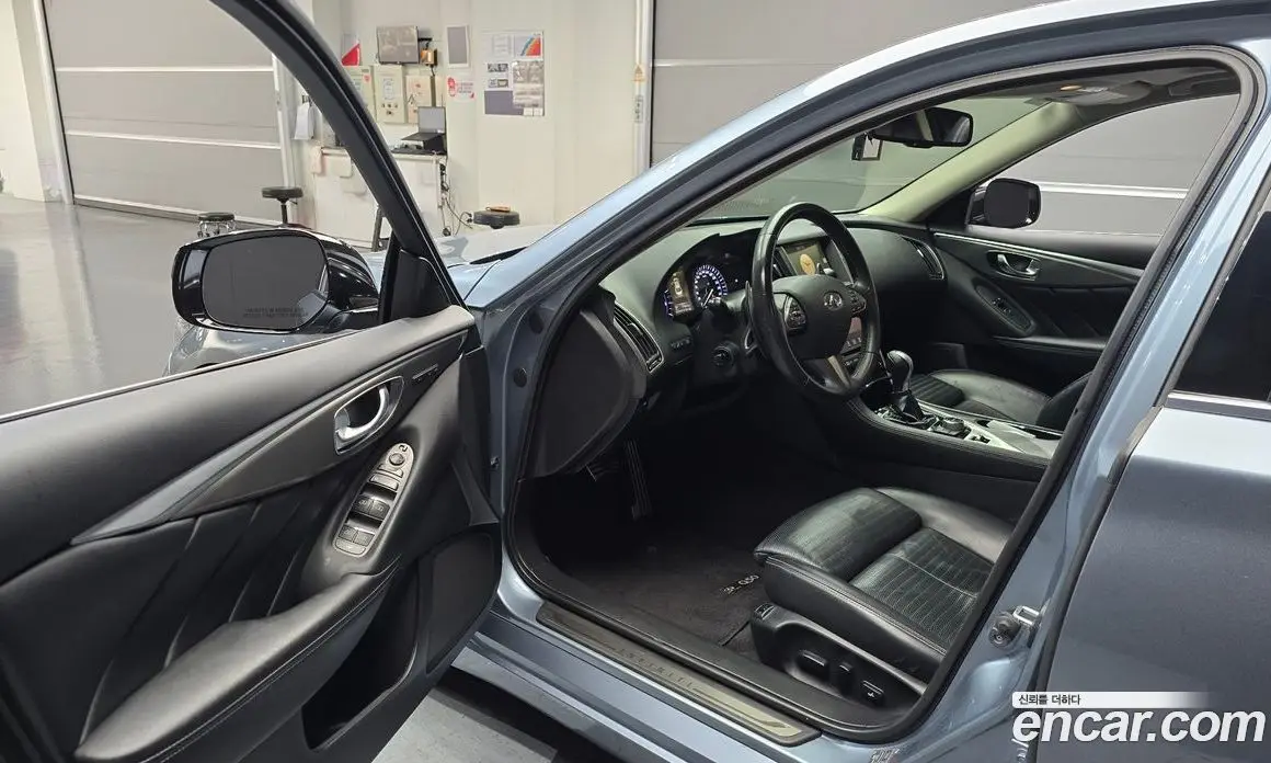Infiniti Q50 2015 3.5 автомат (гидро), фото 10