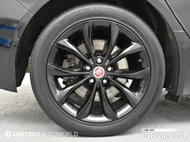 Jaguar XF 2019 2.0 автомат (гидро), миниатюра 5