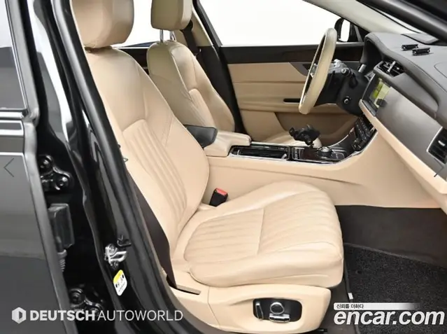 Jaguar XF 2019 2.0 автомат (гидро), миниатюра 10
