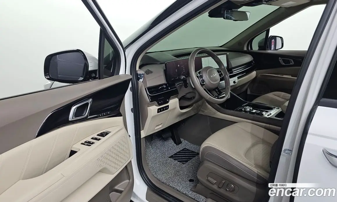 Kia Carnival 2024 1.6 автомат (гидро), фото 10 Kia Carnival 2024 1.6 автомат (гидро), фото 10