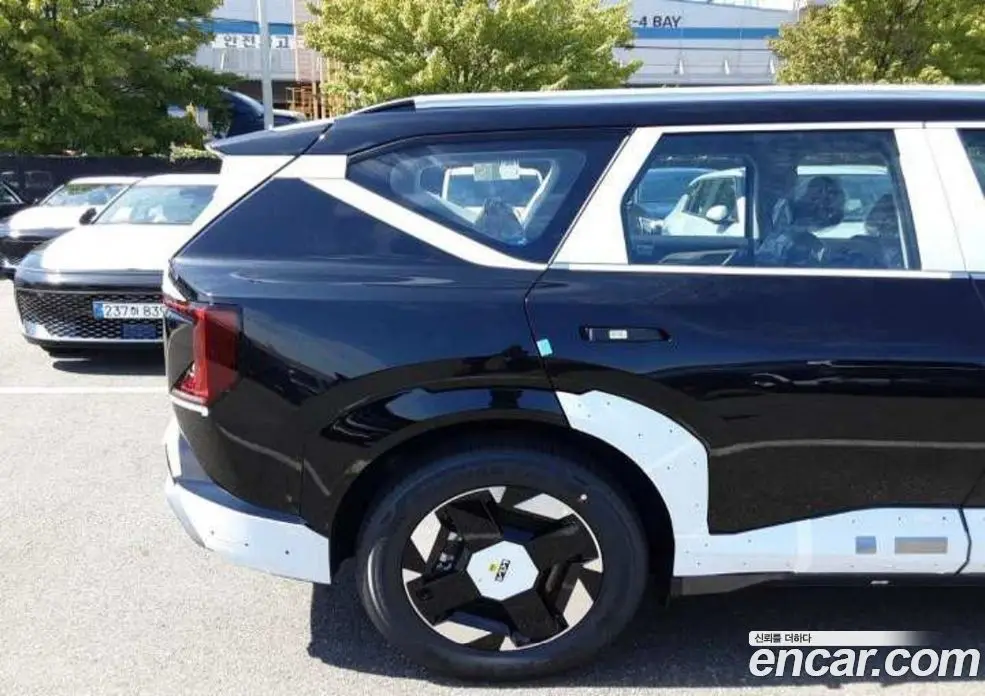 Kia EV5 2026 0.1 автомат (гидро), фото 6 Kia EV5 2026 0.1 автомат (гидро), фото 6