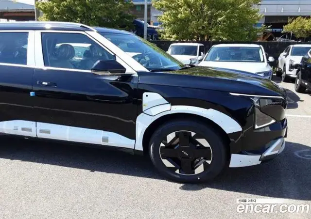 Kia EV5 2026 0.1 автомат (гидро), миниатюра 8 Kia EV5 2026 0.1 автомат (гидро), миниатюра 8