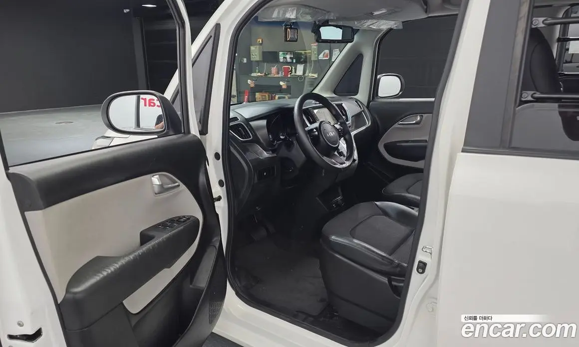 Kia Ray 2022 1.0 автомат (гидро), фото 10