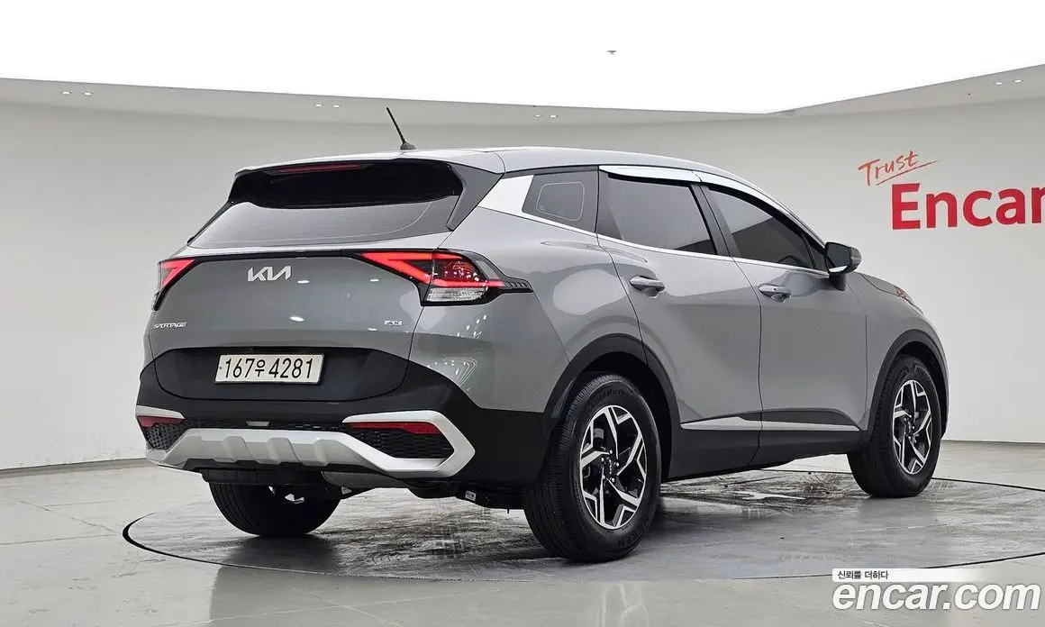 Kia Sportage 2022 2.0 автомат (гидро), фото 2 Kia Sportage 2022 2.0 автомат (гидро), фото 2