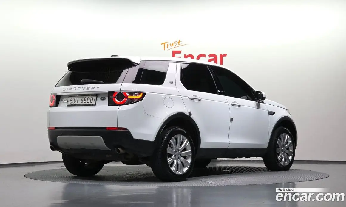 Land Rover Discovery Sport 2015 2.2 автомат (гидро), фото 2 Land Rover Discovery Sport 2015 2.2 автомат (гидро), фото 2
