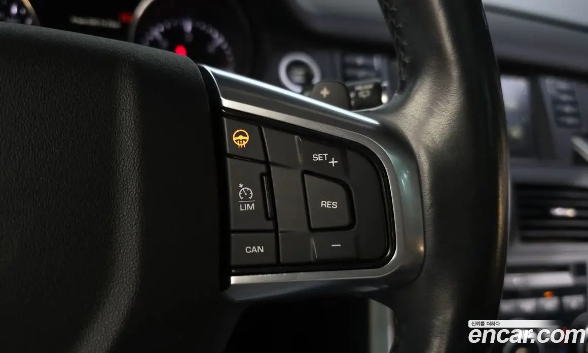 Land Rover Discovery Sport 2015 2.2 автомат (гидро), фото 14 Land Rover Discovery Sport 2015 2.2 автомат (гидро), фото 14