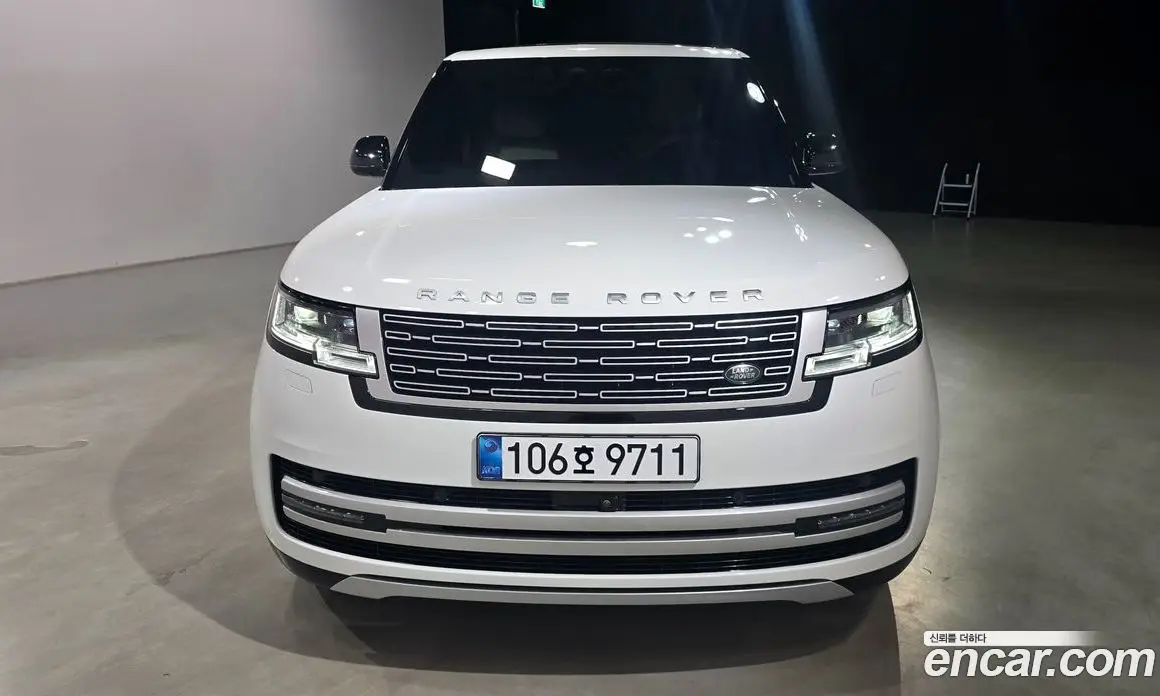 Land Rover Range Rover 2025 3.0 автомат (гидро), фото 3