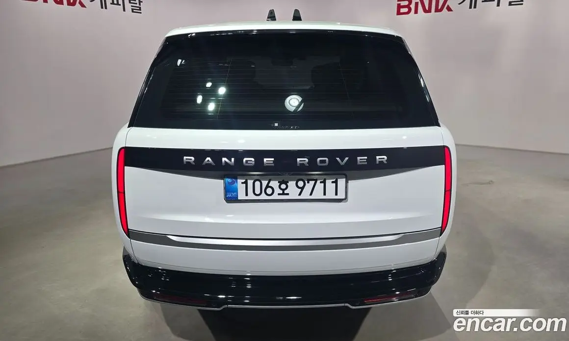 Land Rover Range Rover 2025 3.0 автомат (гидро), фото 4
