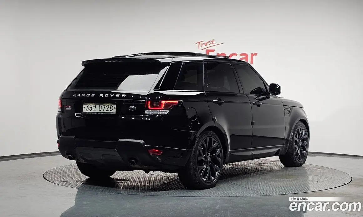 Land Rover Range Rover Sport 2016 3.0 автомат (гидро), фото 2 Land Rover Range Rover Sport 2016 3.0 автомат (гидро), фото 2