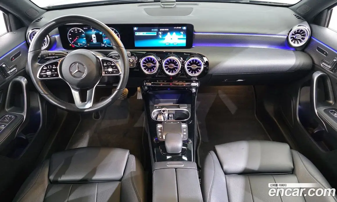 Mercedes-Benz A-Class 2022 2.0 автомат (гидро), фото 7