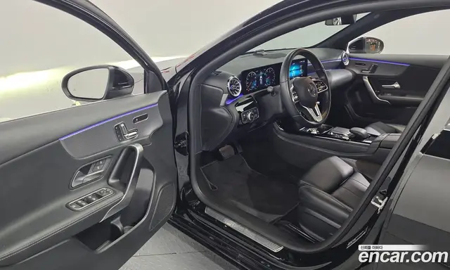 Mercedes-Benz A-Class 2022 2.0 автомат (гидро), миниатюра 10
