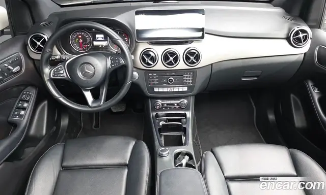 Mercedes-Benz B-Class 2016 2.1 автомат (гидро), миниатюра 7 Mercedes-Benz B-Class 2016 2.1 автомат (гидро), миниатюра 7