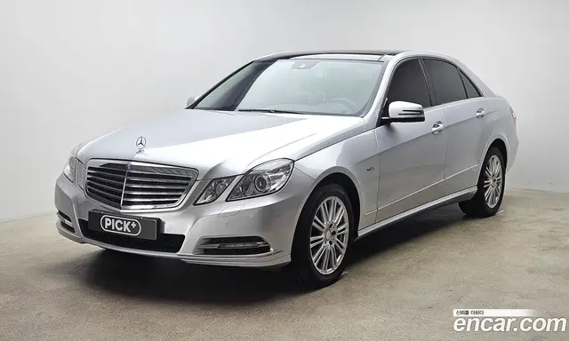 Mercedes-Benz E-Class, 2012, 75 860 км