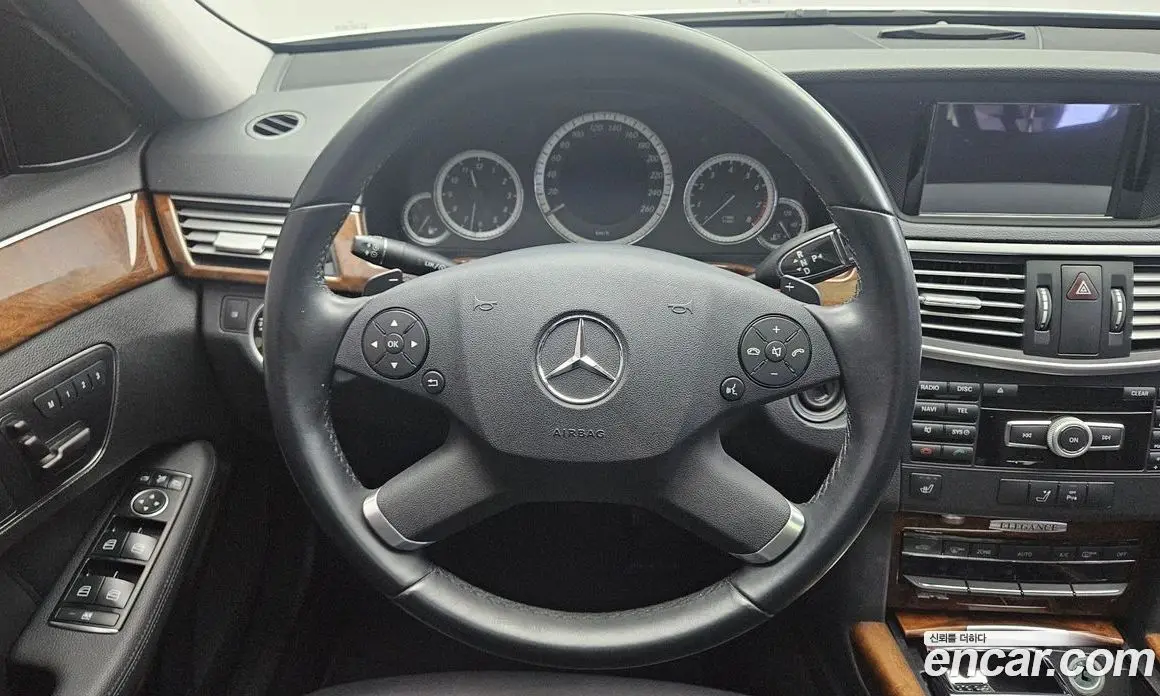 Mercedes-Benz E-Class 2012 3.5 автомат (гидро), фото 13