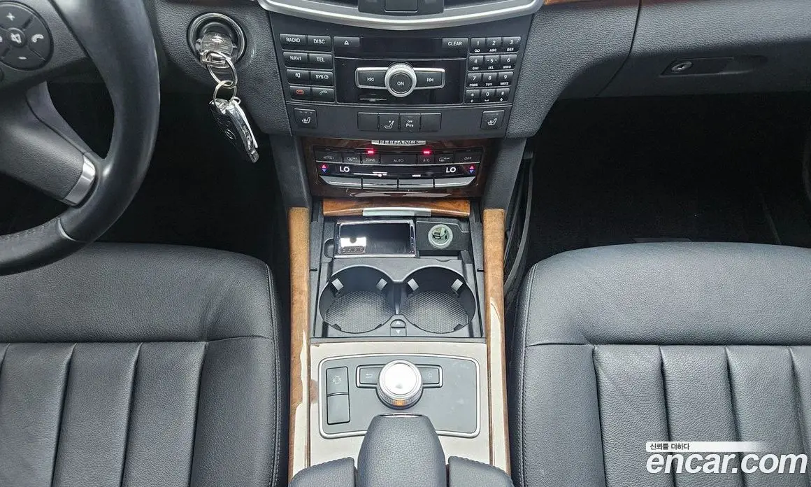 Mercedes-Benz E-Class 2012 3.5 автомат (гидро), фото 15