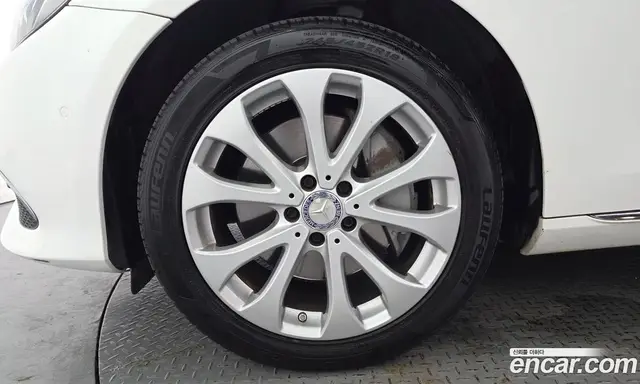 Mercedes-Benz E-Class 2016 2.0 автомат (гидро), миниатюра 5