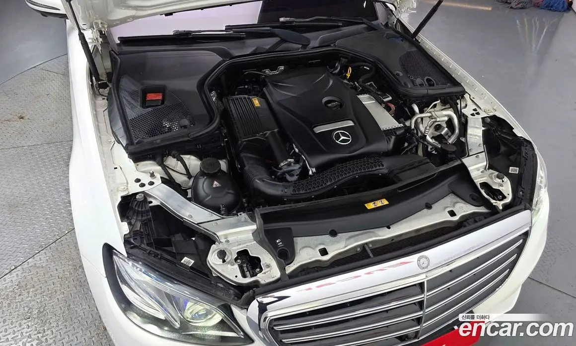 Mercedes-Benz E-Class 2016 2.0 автомат (гидро), фото 6