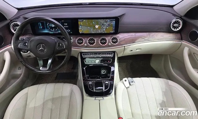 Mercedes-Benz E-Class 2016 2.0 автомат (гидро), миниатюра 7