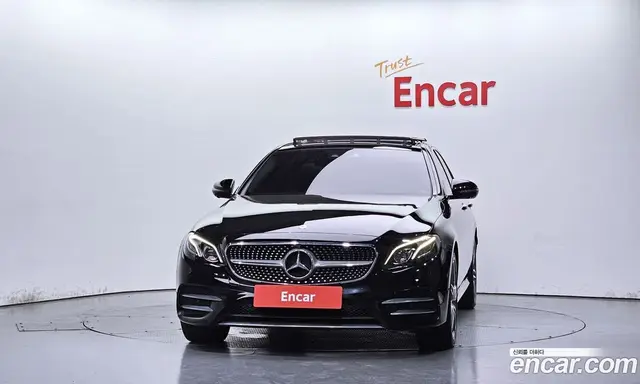 Mercedes-Benz E-Class 2017 3.0 автомат (гидро), миниатюра 3