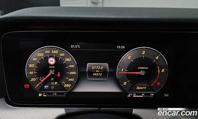Mercedes-Benz E-Class 2017 3.0 автомат (гидро), миниатюра 8