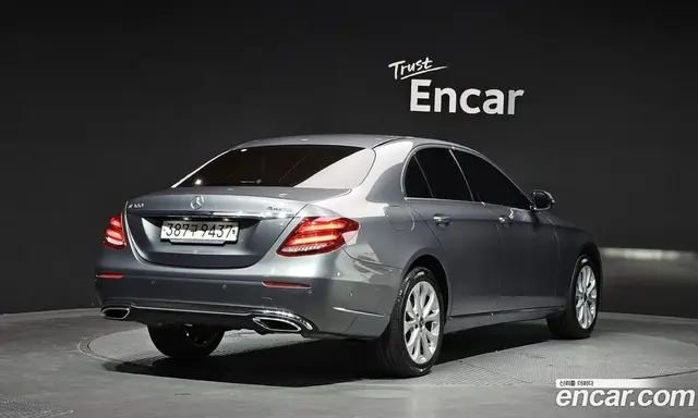 Mercedes-Benz E-Class 2020 2.0 автомат (гидро), миниатюра 2 Mercedes-Benz E-Class 2020 2.0 автомат (гидро), миниатюра 2