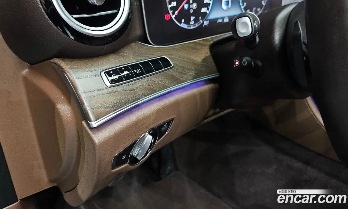 Mercedes-Benz E-Class 2020 2.0 автомат (гидро), фото 16 Mercedes-Benz E-Class 2020 2.0 автомат (гидро), фото 16
