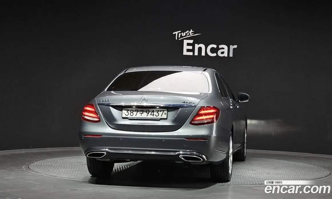 Mercedes-Benz E-Class 2020 2.0 автомат (гидро), фото 4 Mercedes-Benz E-Class 2020 2.0 автомат (гидро), фото 4