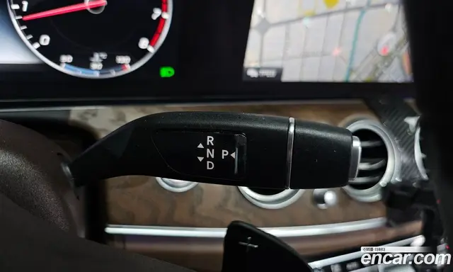 Mercedes-Benz E-Class 2020 2.0 автомат (гидро), миниатюра 9 Mercedes-Benz E-Class 2020 2.0 автомат (гидро), миниатюра 9