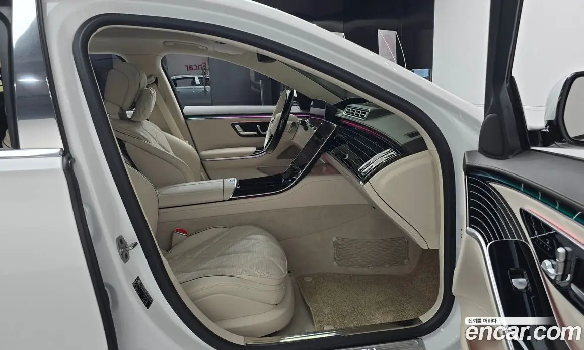 Mercedes-Benz S-Class 2024 4.0 автомат (гидро), фото 10