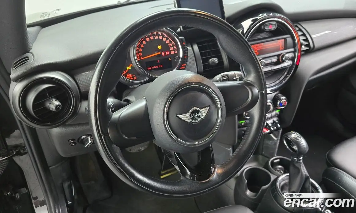Mini Cooper 2014 1.5 автомат (гидро), фото 13
