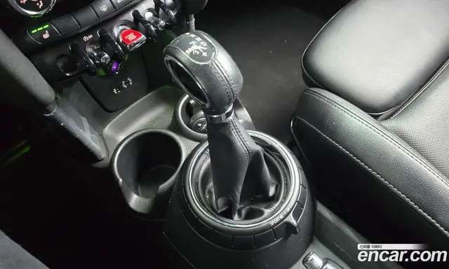 Mini Cooper 2014 1.5 автомат (гидро), миниатюра 9