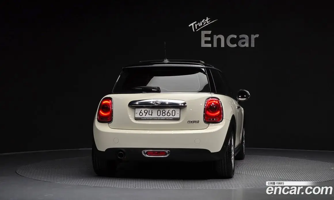 Mini Cooper 2016 1.5 автомат (гидро), фото 4