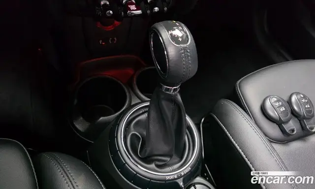 Mini Cooper 2016 1.5 автомат (гидро), миниатюра 9