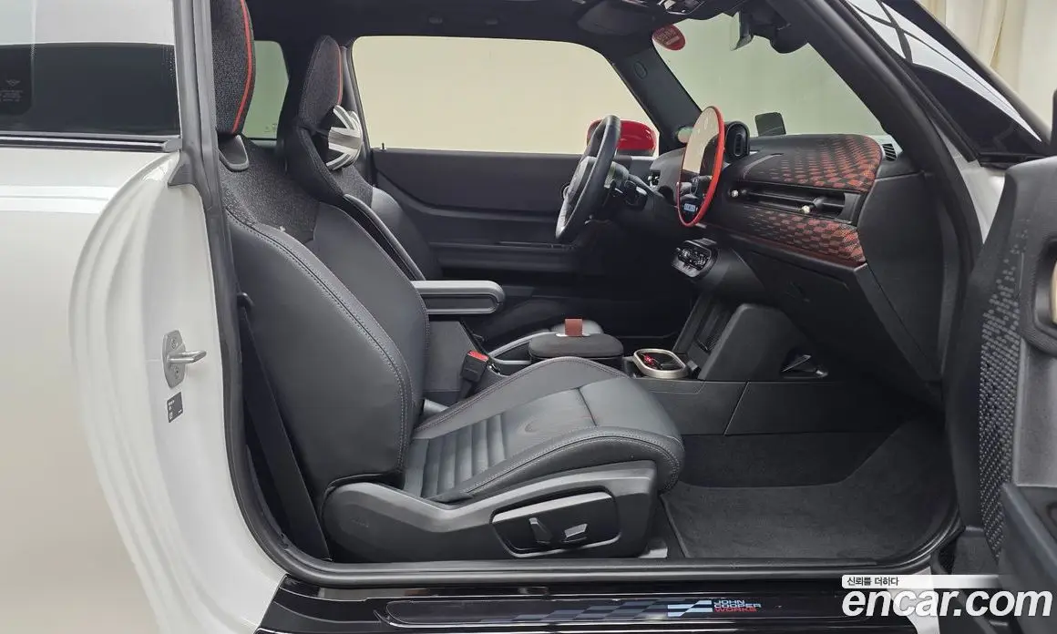 Mini Cooper 2025 2.0 автомат (гидро), фото 11