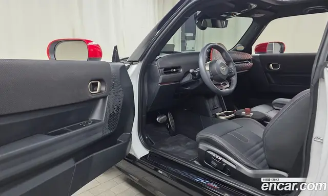 Mini Cooper 2025 2.0 автомат (гидро), миниатюра 10