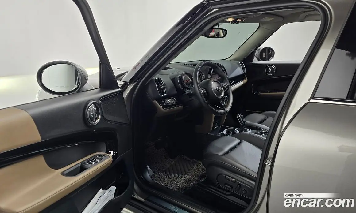 Mini Countryman 2018 2.0 автомат (гидро), фото 10 Mini Countryman 2018 2.0 автомат (гидро), фото 10