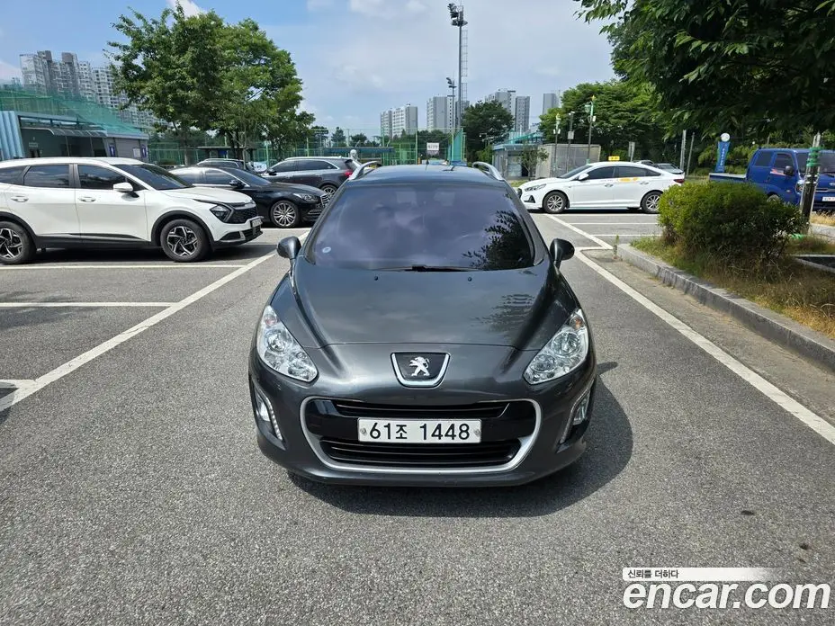Peugeot 308 2013 1.6 автомат (гидро), фото 1 Peugeot 308 2013 1.6 автомат (гидро), фото 1