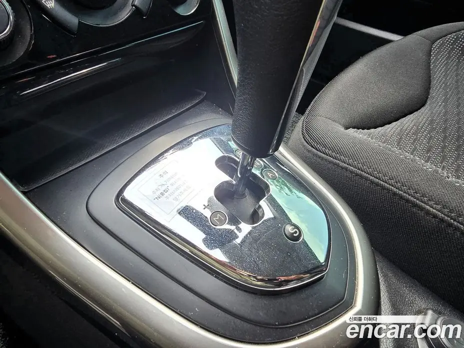 Peugeot 308 2013 1.6 автомат (гидро), фото 15 Peugeot 308 2013 1.6 автомат (гидро), фото 15