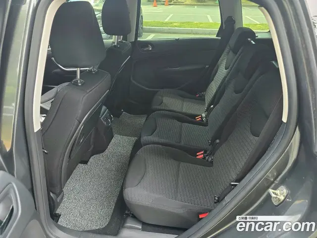 Peugeot 308 2013 1.6 автомат (гидро), миниатюра 9 Peugeot 308 2013 1.6 автомат (гидро), миниатюра 9