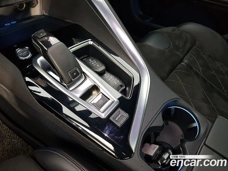 Peugeot 5008 2018 2.0 автомат (гидро), фото 11 Peugeot 5008 2018 2.0 автомат (гидро), фото 11