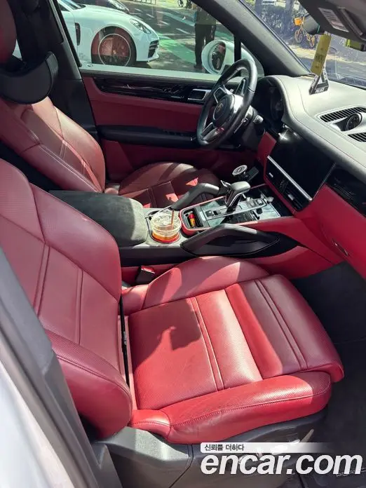 Porsche Cayenne 2019 3.0 автомат (гидро), миниатюра 6 Porsche Cayenne 2019 3.0 автомат (гидро), миниатюра 6