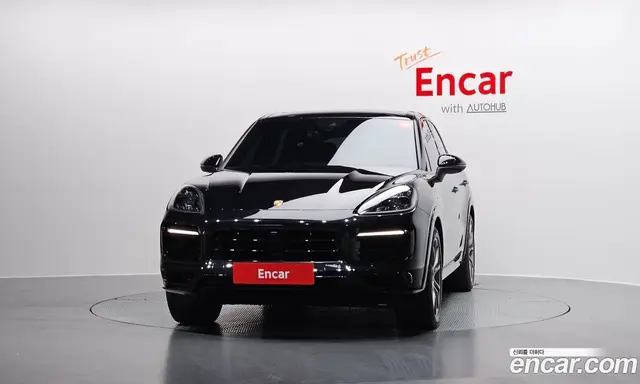 Porsche Cayenne 2021 3.0 автомат (гидро), миниатюра 3