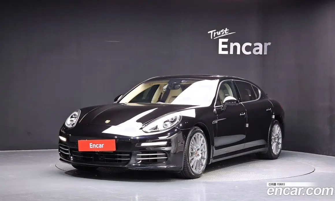 Porsche Panamera 2014 3.0 автомат (гидро), фото 1 Porsche Panamera 2014 3.0 автомат (гидро), фото 1