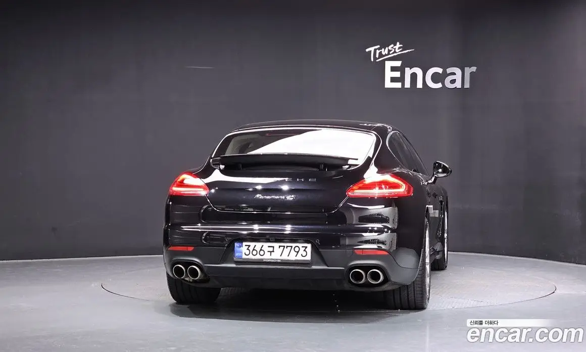 Porsche Panamera 2014 3.0 автомат (гидро), фото 4 Porsche Panamera 2014 3.0 автомат (гидро), фото 4