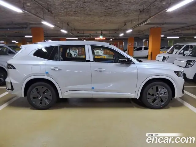 Renault (Samsung) Grand Koleos 2026 1.5 автомат (гидро), миниатюра 6 Renault (Samsung) Grand Koleos 2026 1.5 автомат (гидро), миниатюра 6