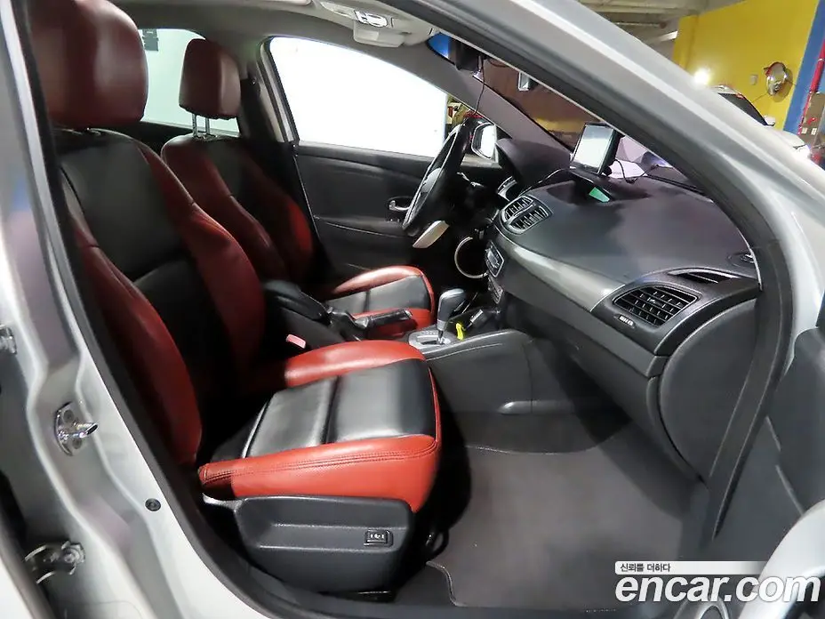 Renault (Samsung) SM3 2010 1.6 автомат (гидро), фото 11 Renault (Samsung) SM3 2010 1.6 автомат (гидро), фото 11